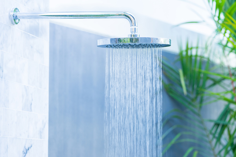 The Health Benefits of a Morning Cold Shower